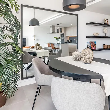 Sr Oasis 325 Luxury 3bdr With Sea View 에스테포나