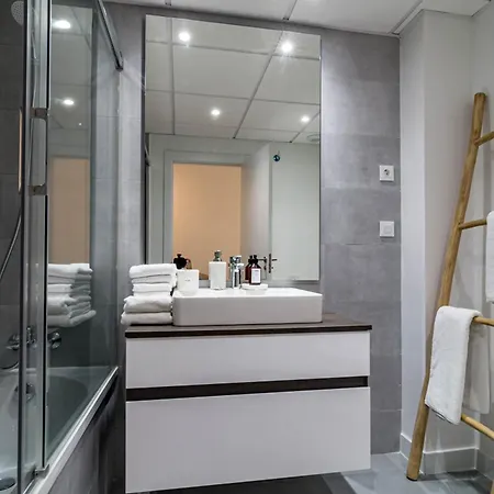 Sr Oasis 325 Luxury 3bdr With Sea View 에스테포나