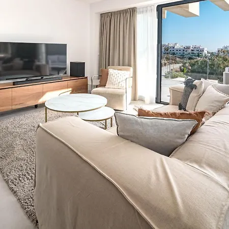 Oasis32542 - Modern In Luxury Εστεπόνα